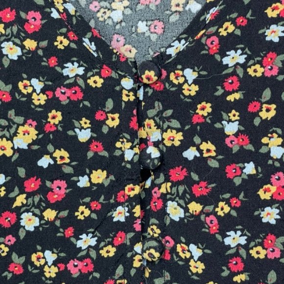 THE NINES BY HATCH | Tie Sleeve Crepe Maternity Blouse Floral Print | Size L - Picture 4 of 11